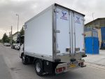 کامیونت ایسوزو 5/2 تن با درب عقب دو لنگه جهت حمل و پخش لبنیات - Image 2